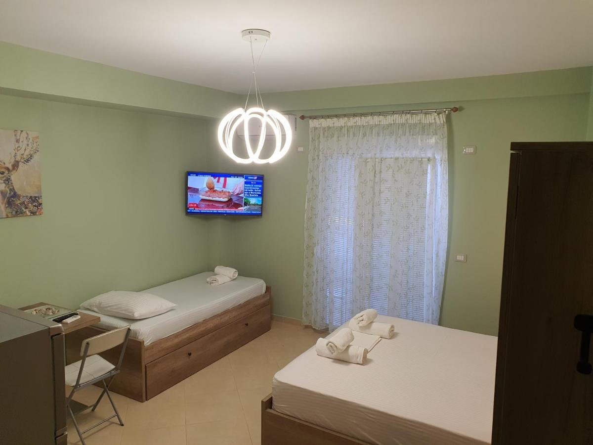 Darla Sea View Apartment Vlora Kültér fotó